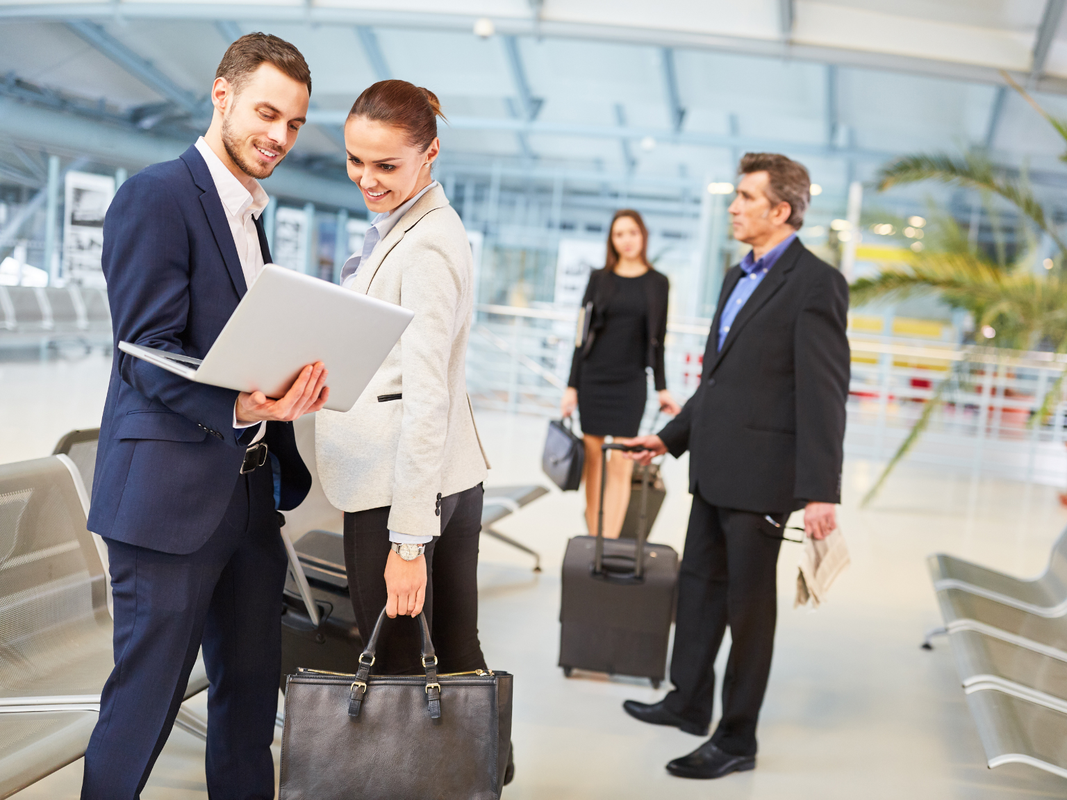 Airport Assitance
(Arrival and Deparature)